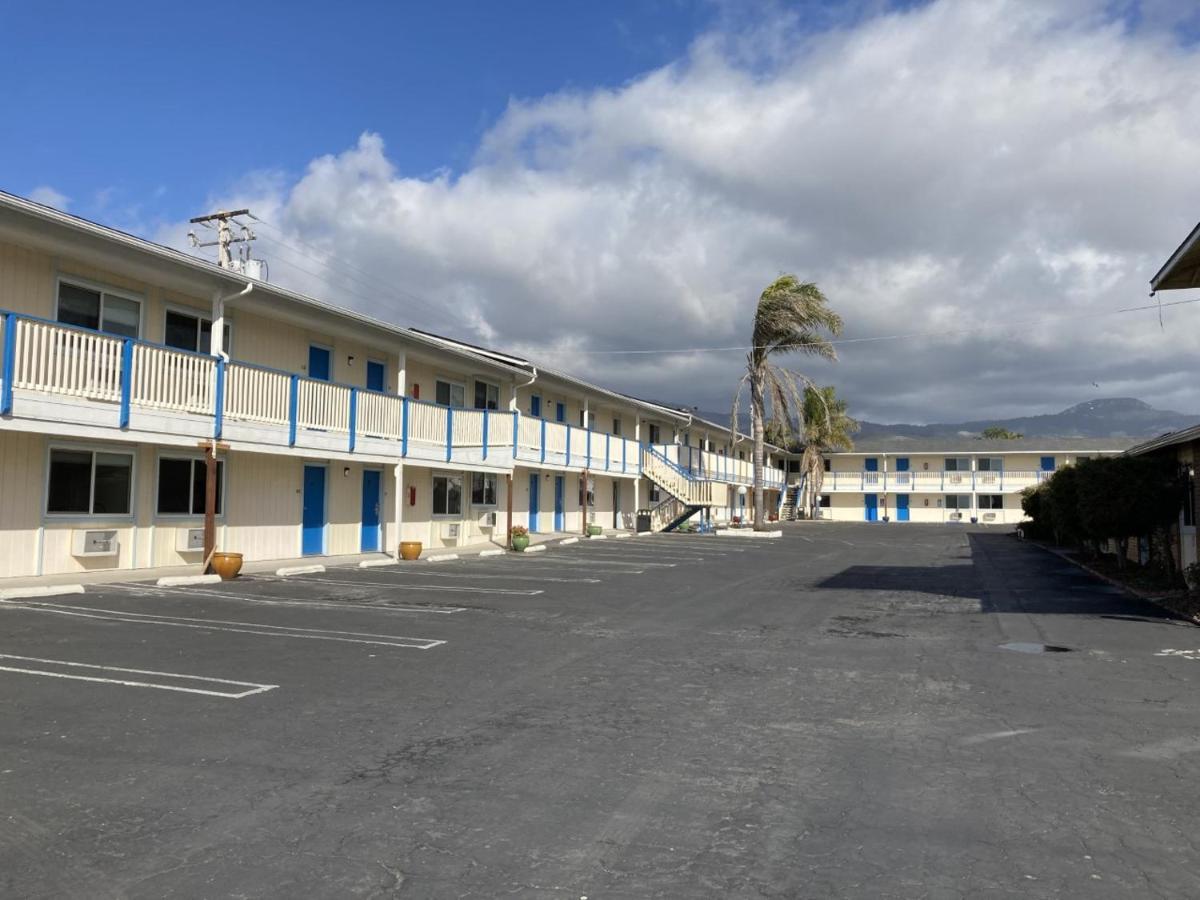 Coast Riders Inn San Simeon Exterior photo